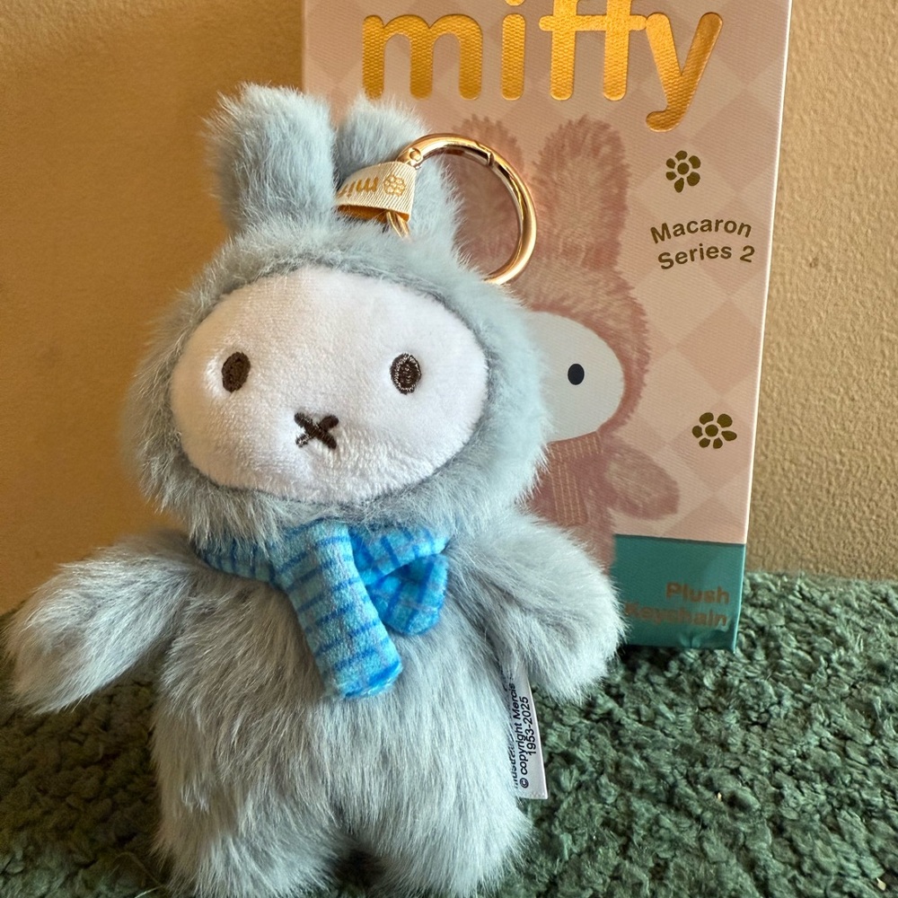 Miffy – Macaron Series 2 Plush Keychain (Blue) 🐰💙